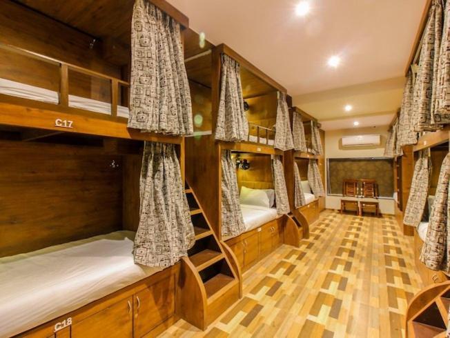 Hygeinic Airport Dormitory Near By Bom Hostel Mumbai Kültér fotó